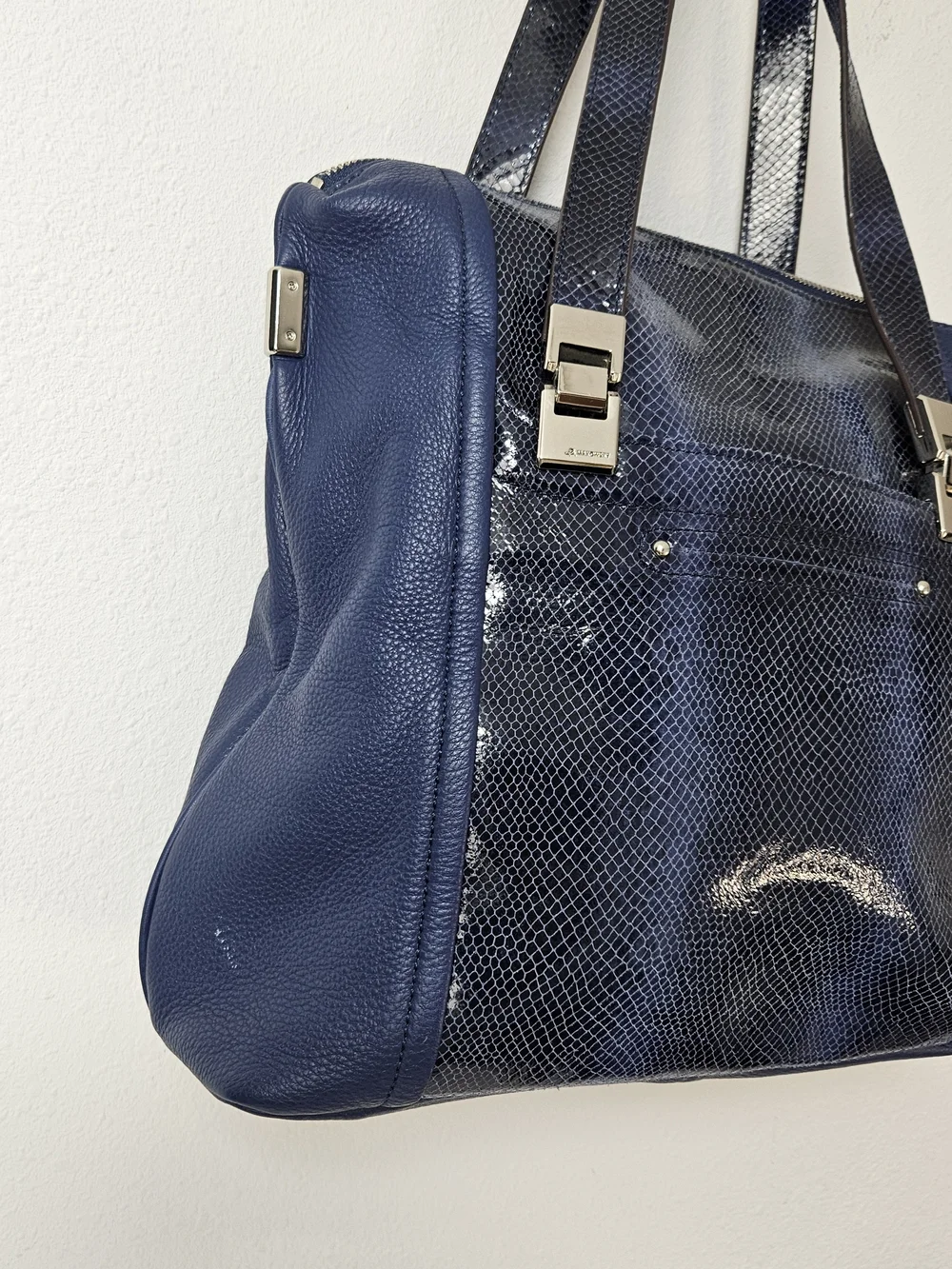 B MAKOWSKY Blue Pebble Leather and Snakeskin Embossed Leather Shoulder Bag
